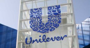 Unilever amenaza con cancelar publicidad en Facebook y Google