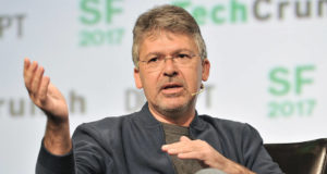 Apple contrata al mejor especialista de inteligencia artificial de Google