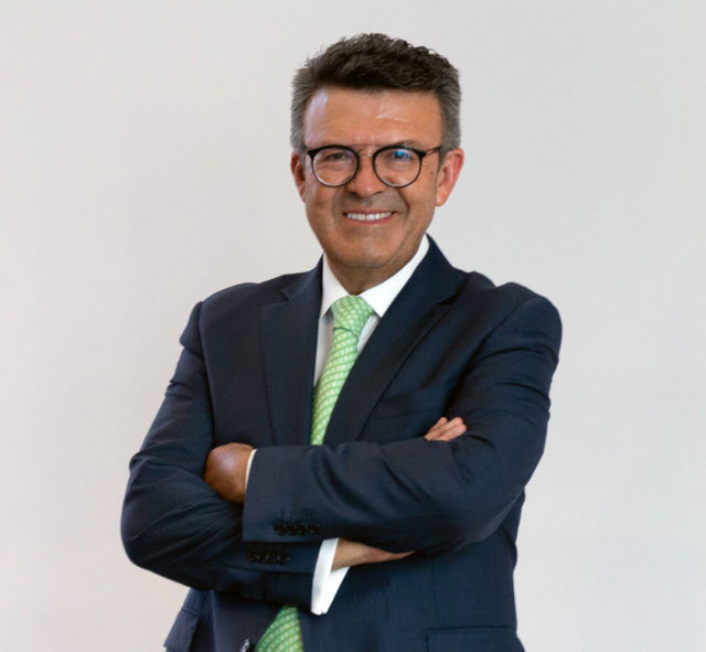 Enrique Perezyera, nuevo director general de Microsoft México