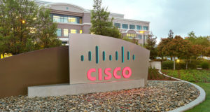 Caen 99% ganancias anuales de Cisco