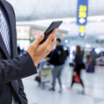 26% de pasajeros usa el móvil para rastrear su equipaje